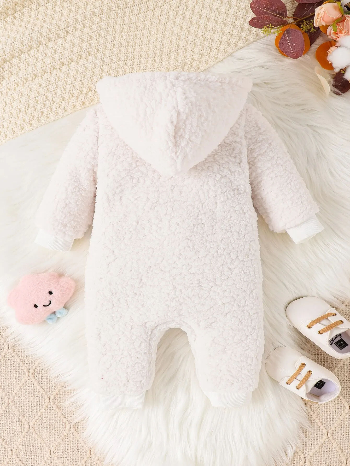 Autumn and Winter Baby Warm Windproof Outdoor Solid Color Plush Hoodie Long Sleeve Pants Baby Boy Onesie Warm and Comfortable